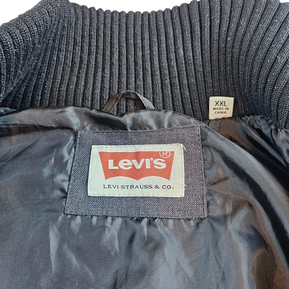 Levis‎ Vest Mens 2XL Gray Puffer Quilted Sleeveless Full Zip Pockets Jacket